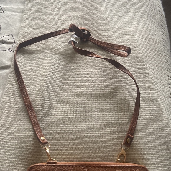 Wristlet - Picture 4 of 6